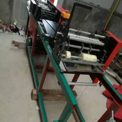 煙臺志明牌機械手電子計數(shù)器結(jié)合紙袋機器準(zhǔn)確