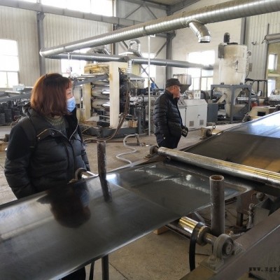 不斷有客戶采購華仕達(dá)的電熱熔套設(shè)備  說明制品市場將迎來一波重大行情