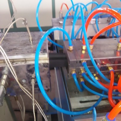 內(nèi)肋管生產(chǎn)線價錢如何-重慶內(nèi)肋管生產(chǎn)線-科豐源塑機