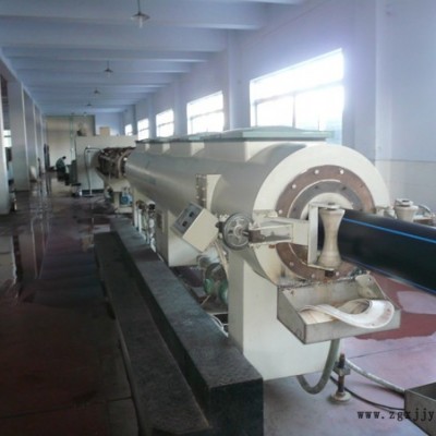 pe供水管設(shè)備-青島科豐源塑機-pe供水管設(shè)備配置