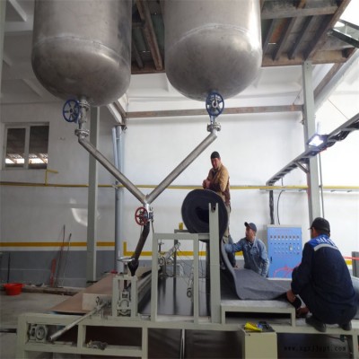 地毯強(qiáng)力膠復(fù)合機(jī)貼合機(jī)-復(fù)合機(jī)-特恩特(查看)