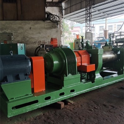 二手煉膠機(jī)-達(dá)剛機(jī)械廠供應(yīng)商-9寸硅膠二手煉膠機(jī)