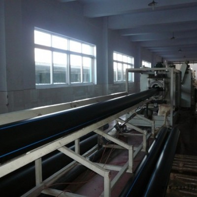 pe供水管設(shè)備價格-山東pe供水管設(shè)備-科豐源塑料機械