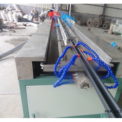 pe內(nèi)肋纏繞管生產(chǎn)線-青島科豐源-陜西內(nèi)肋管生產(chǎn)線