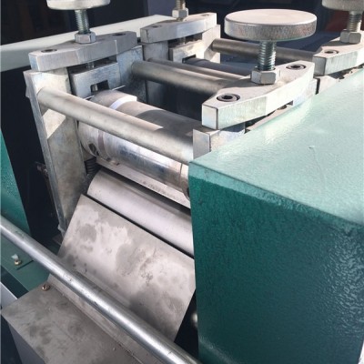 蘋果網(wǎng)套設(shè)備-龍口云生包裝機(jī)械(在線咨詢)-新疆網(wǎng)套設(shè)備