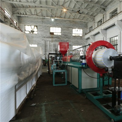 果蔬珍珠棉網(wǎng)套機工廠直銷-龍口塑機服務優(yōu)