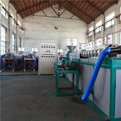 寧夏發(fā)泡網(wǎng)機(jī)廠家定制-遠(yuǎn)遠(yuǎn)塑料機(jī)械廠-果蔬發(fā)泡網(wǎng)機(jī)廠家定制