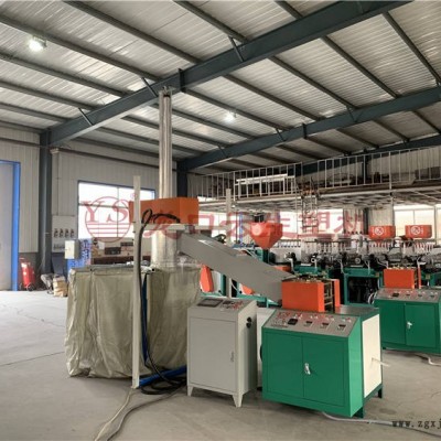 全自動草莓網(wǎng)套機(jī)-草莓網(wǎng)套機(jī)-龍口云生網(wǎng)套機(jī)報(bào)價(jià)(查看)