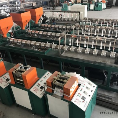 草莓網(wǎng)套機(jī)價(jià)格-龍口云生包裝機(jī)械(在線咨詢)-四川草莓網(wǎng)套機(jī)