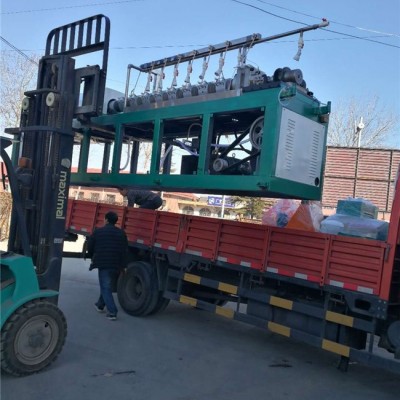 pe網(wǎng)套機生產(chǎn)廠家-龍口云生包裝機械-四川網(wǎng)套機生產(chǎn)廠家