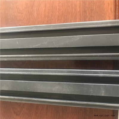 汕頭玻璃機械鏈條導(dǎo)軌-奧東耐磨材料發(fā)貨及時