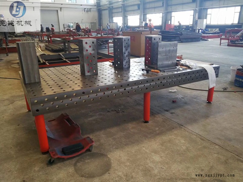 江西吉安 三維柔性焊接平臺 機(jī)械手焊接工作臺 線機(jī)械手配套使用