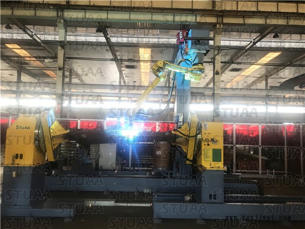 02014922.jpg 動(dòng)臂斗桿機(jī)器人焊接系統(tǒng)_副本.jpg