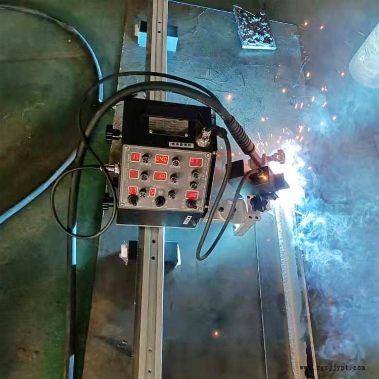焊鐳 機(jī)械手焊接應(yīng)用 管道自動(dòng)焊 可擺動(dòng)行走