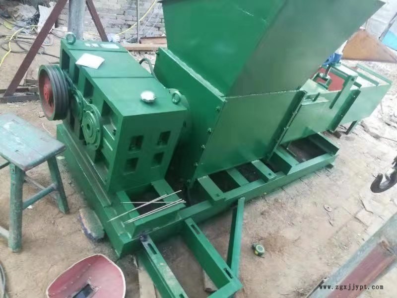 通州移動(dòng)式泡沫冷壓機(jī)價(jià)格公道