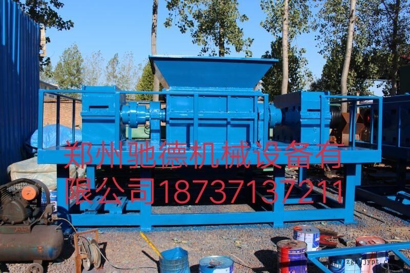 吉林木材、床墊撕碎機(jī)多少錢一臺