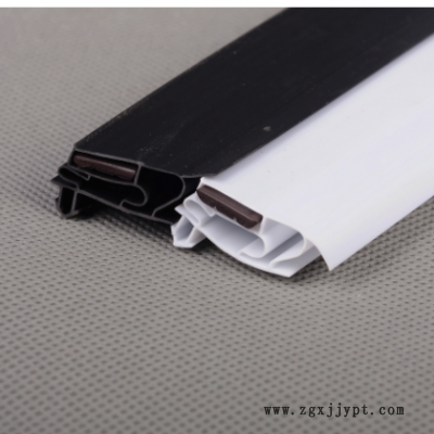 廠家直銷冷庫半埋門、全埋門、掃地門密封條，磁性膠條 焊接成型